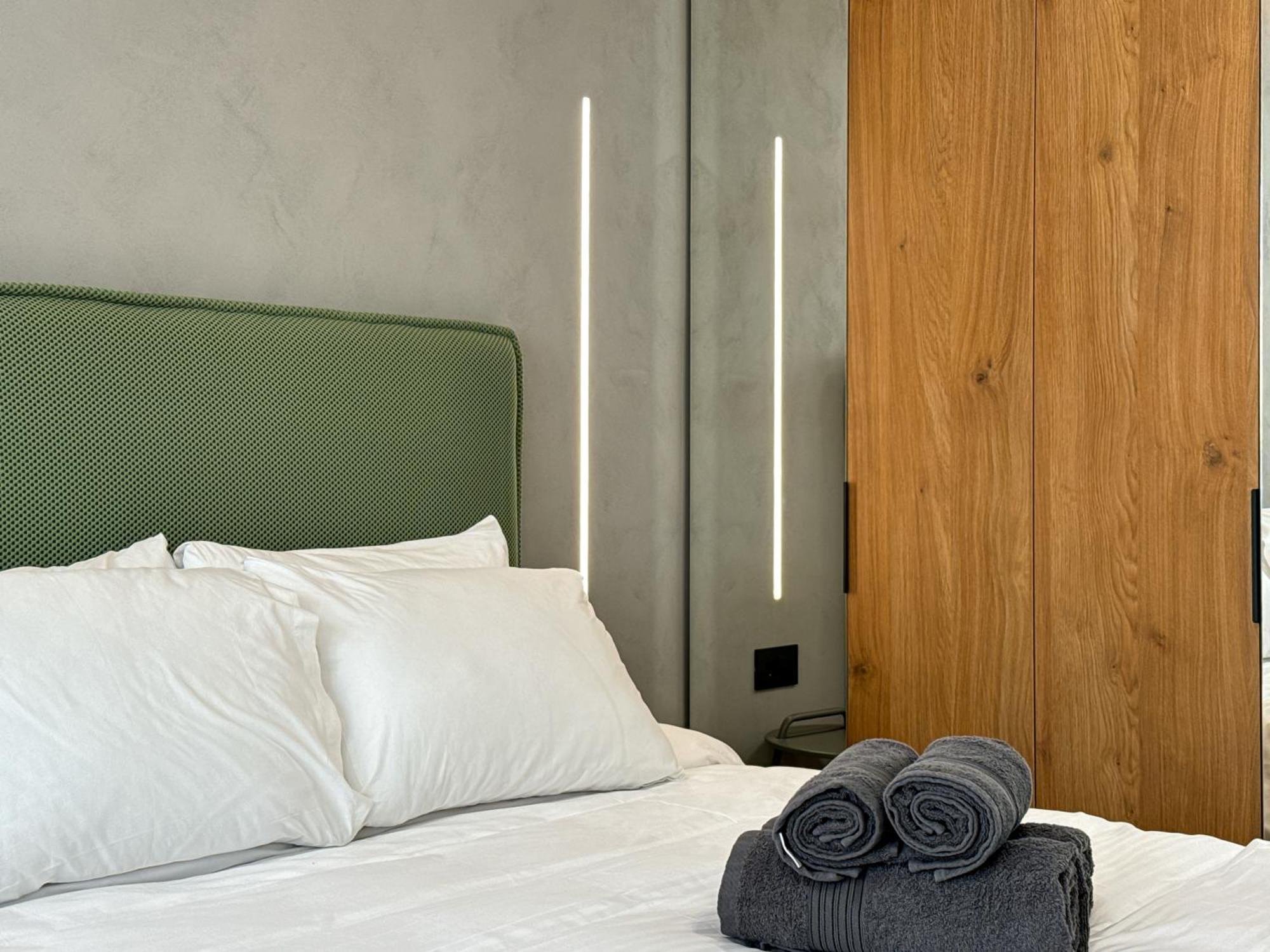 Greenkaravan Suite Thessaloniki Exterior foto
